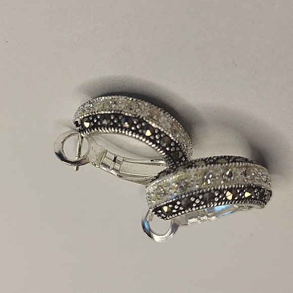 Silver and Black Hoop Earrings - Picture 1 of 3